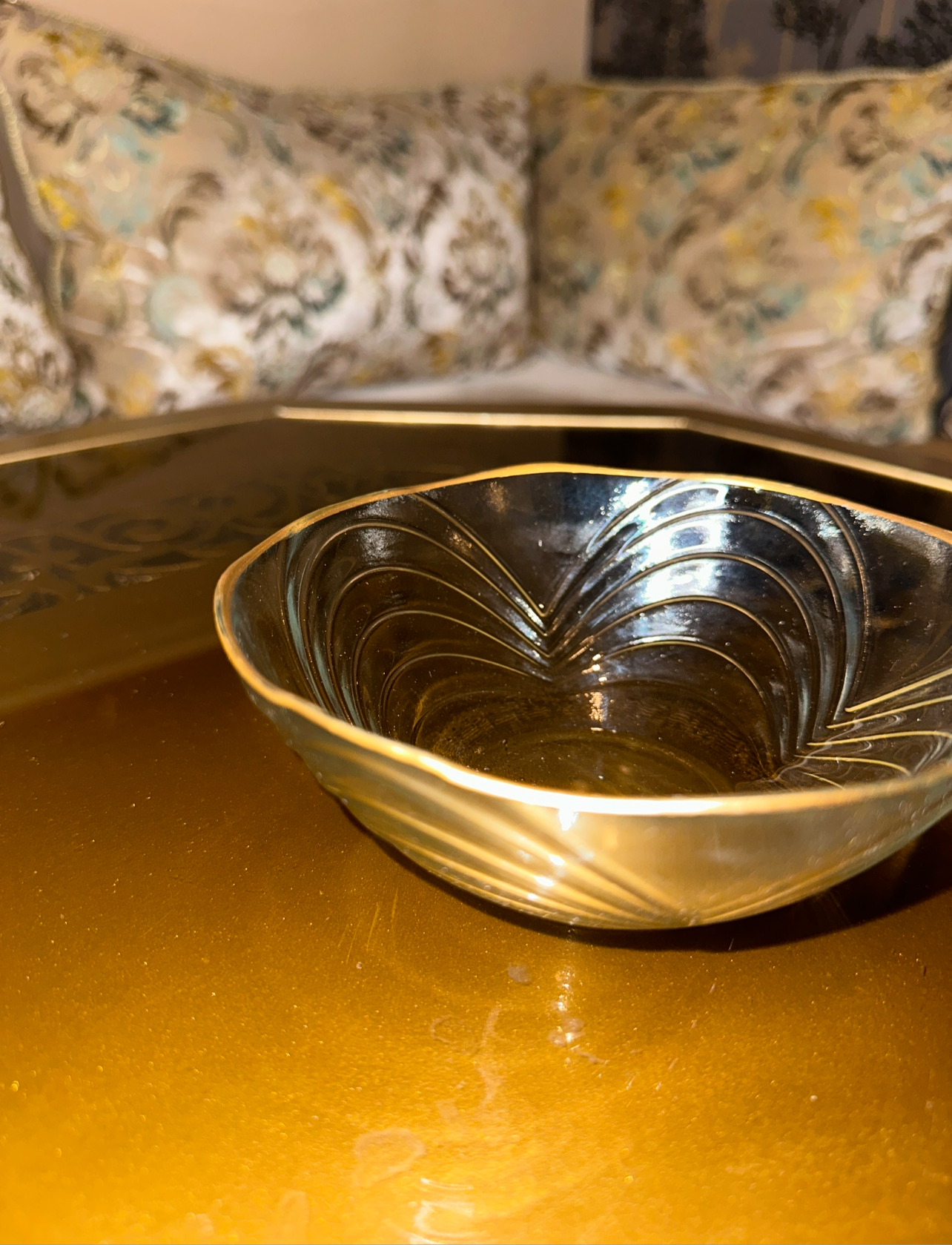 Gold Rimmed Glass Bowls (3-Pack)